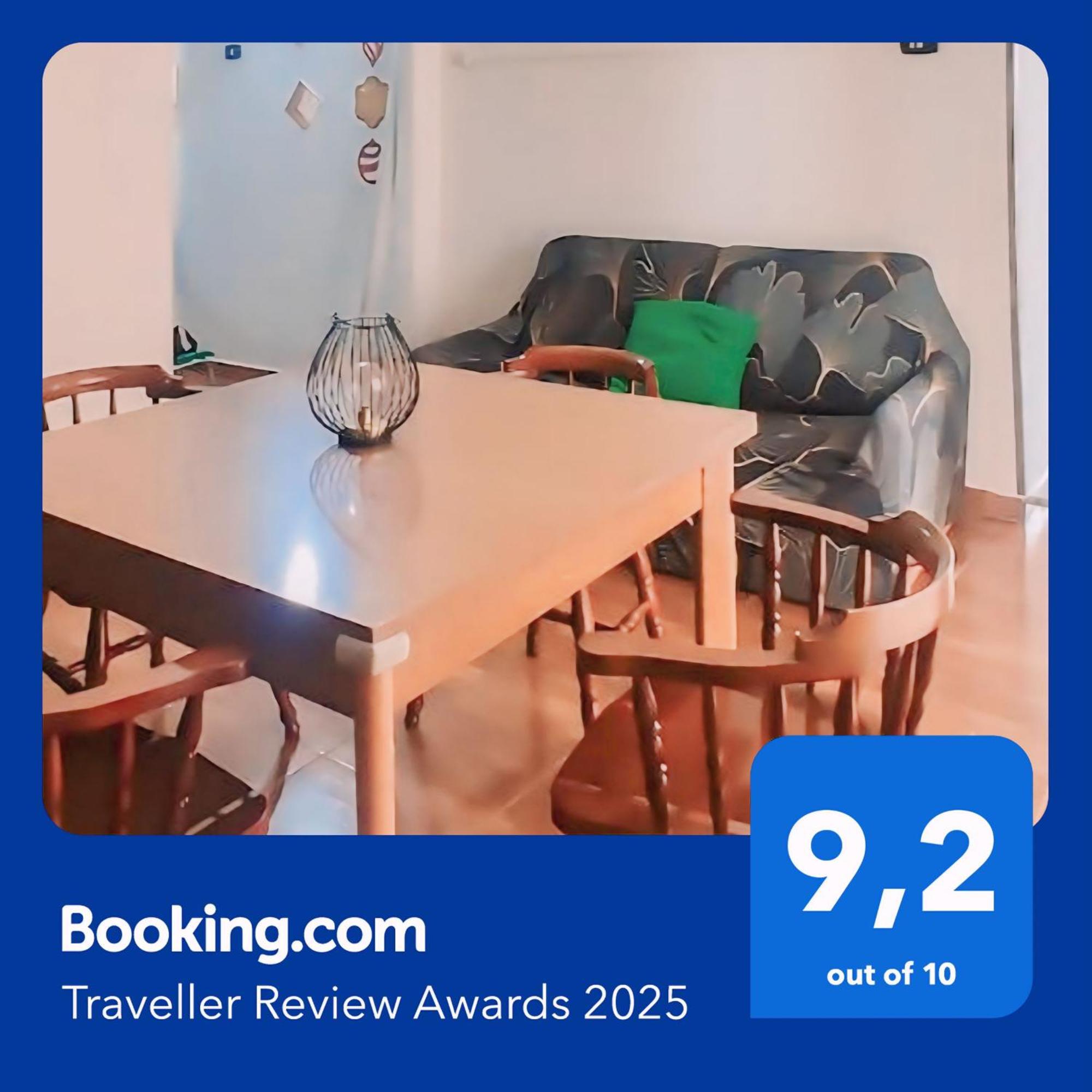 Apartment Tra I Giardini Della Scalinata Di San Gennaro
